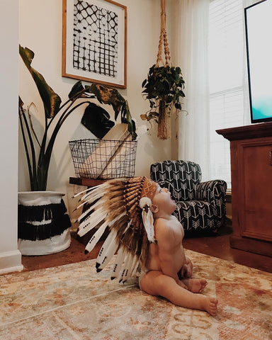 For 9 to 18 month Toddler / Baby: black and white  Headdress for the little ones !,