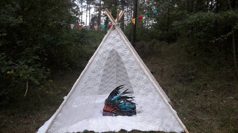 Big Teepee Tent White Lacy . Tipi Tent. 5 POLES INCLUDED