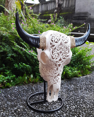 Small Faux Hand Carved  Tribal Buffalo Skull with long horns made with Resin
