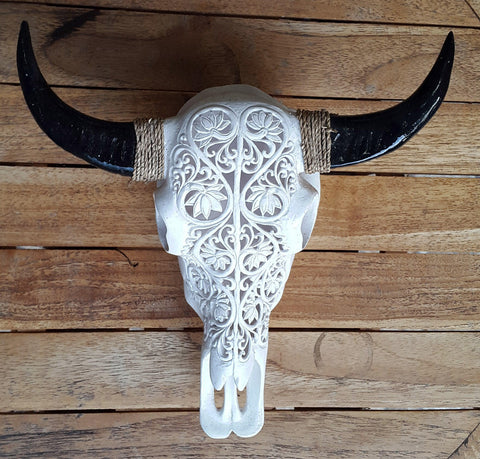 Small Faux Hand Carved  Tribal Buffalo Skulls with long horns made with Resin