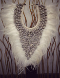 Collier Papouasie Native Warrior Plein de coquillages gris naturels