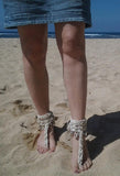 N412- Sandalias tobillera con conchas