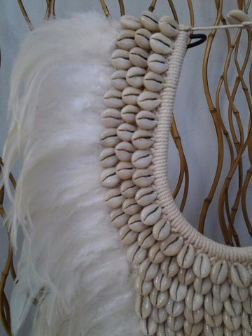 Collar de guerrero nativo de Papua blanco completo