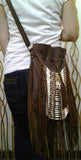 N48G- Bolso grande de cuero indio antiguo marrón, bolso estilo nativo americano. Bolso bandolera