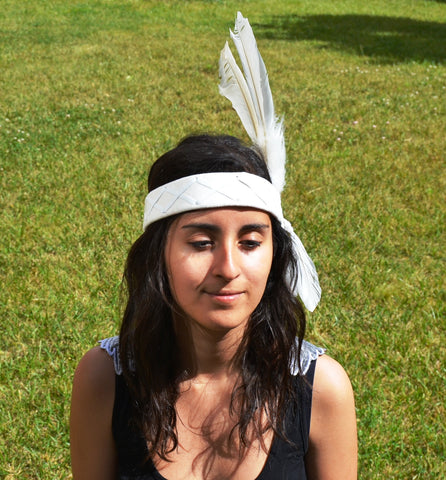 H8-Diadema de cuero para niños blanca con plumas grandes blancas