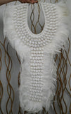 Superbe collier Big Papua Native Warrior Plumes et coquillages blancs complets